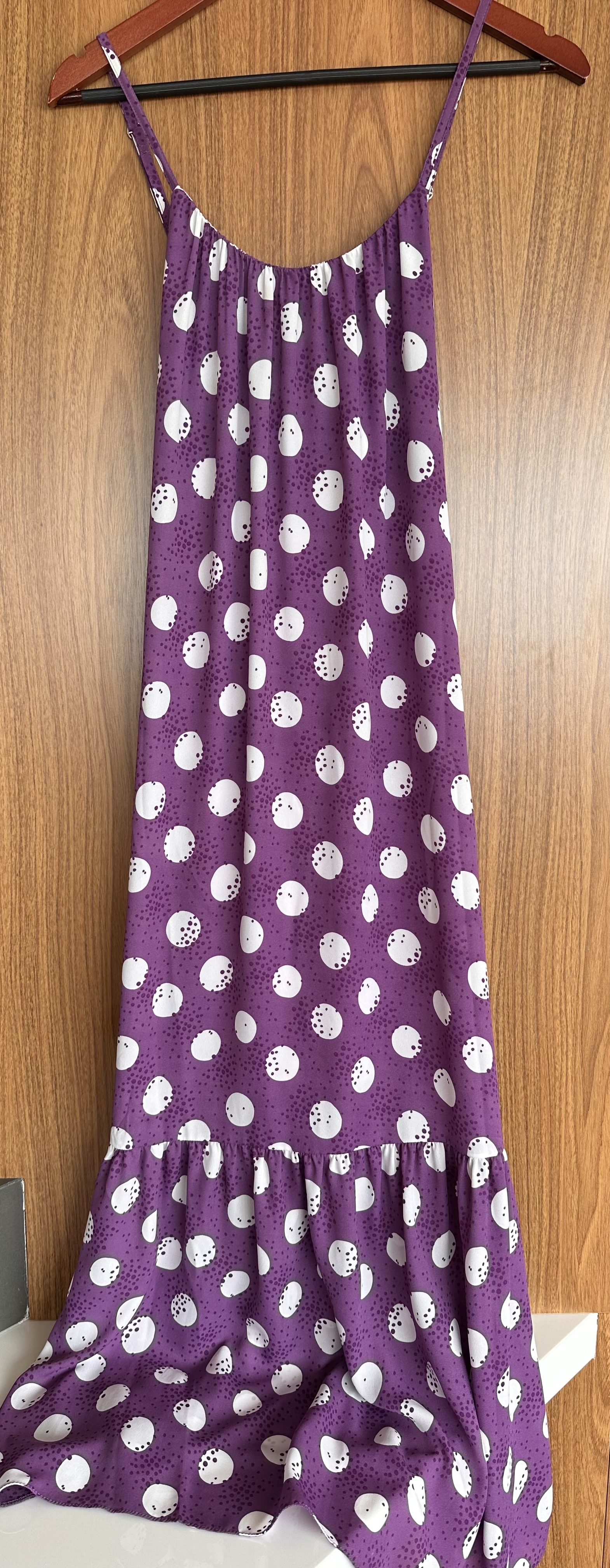 Vestido poá