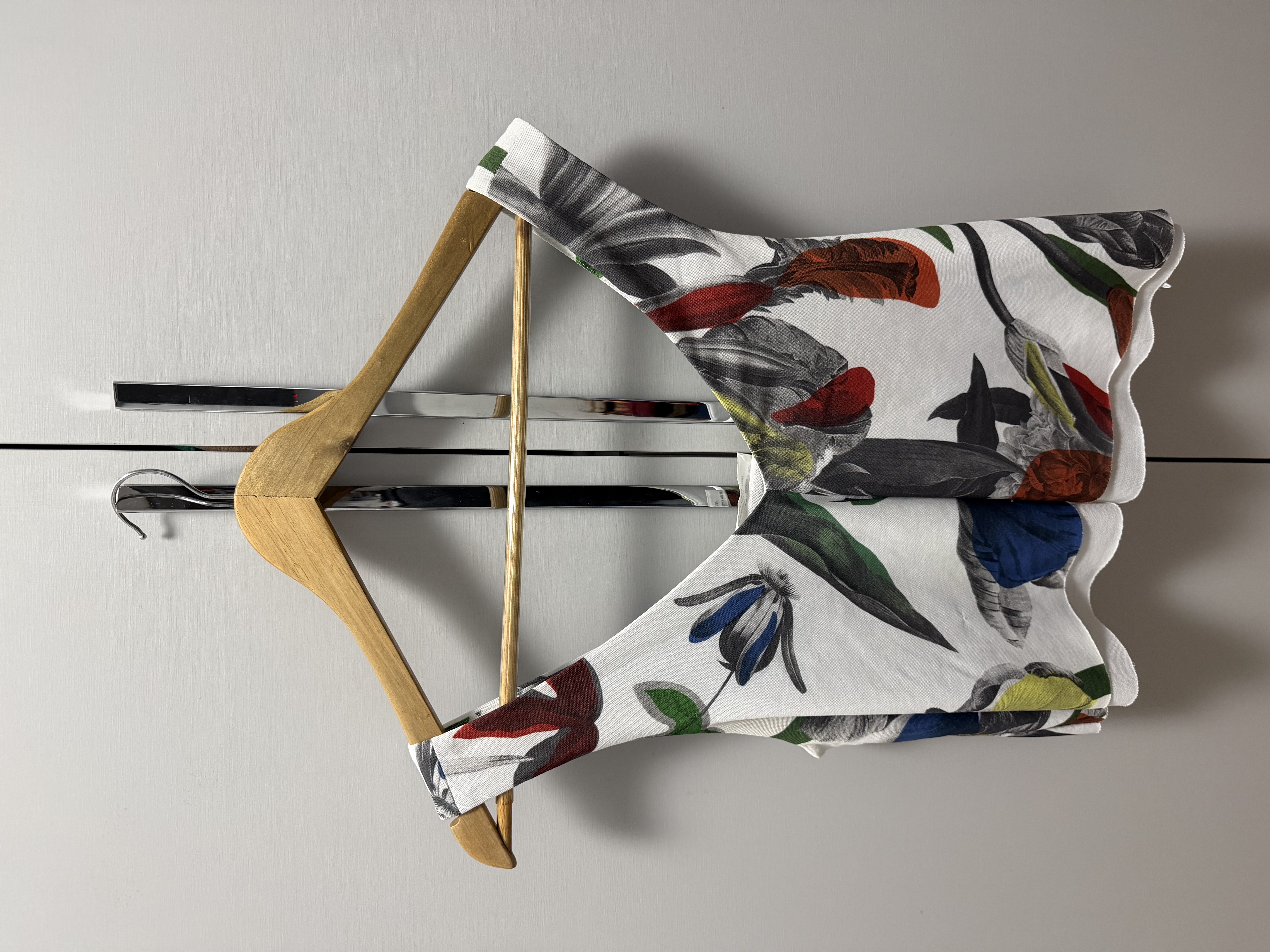 Camiseta branca floral